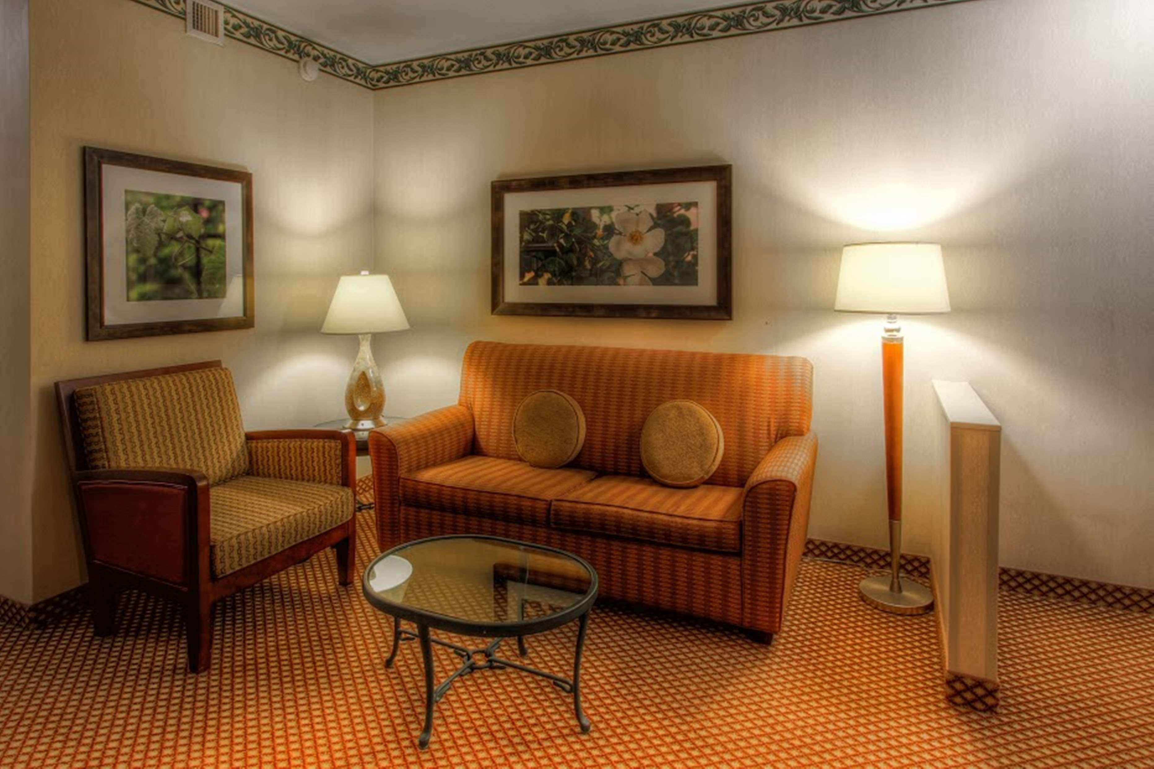 Hilton Garden Inn Williamsburg Eksteriør billede